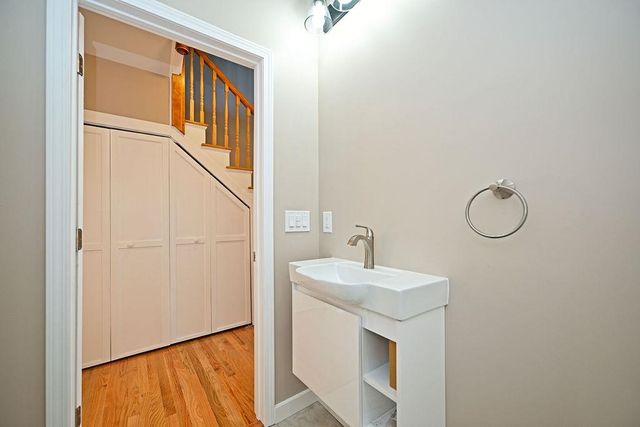 8 Courtland Street, Farmington, NH 03835