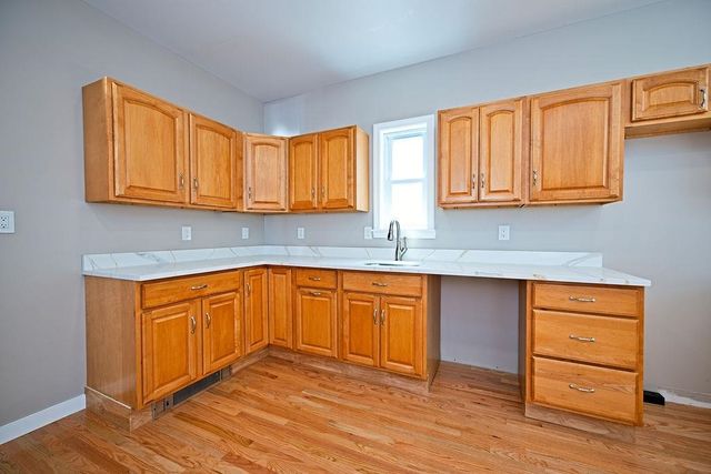 8 Courtland Street, Farmington, NH 03835