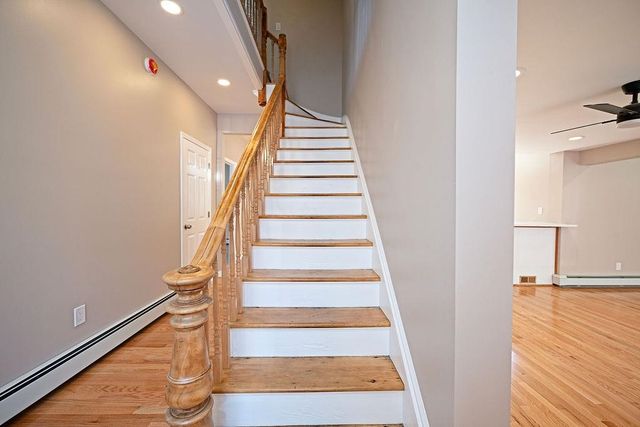 8 Courtland Street, Farmington, NH 03835