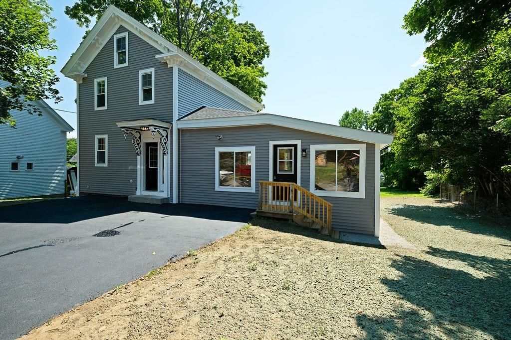 8 Courtland Street, Farmington, NH 03835