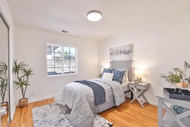 434 Hibiscus Court, East Palo Alto, CA 94303