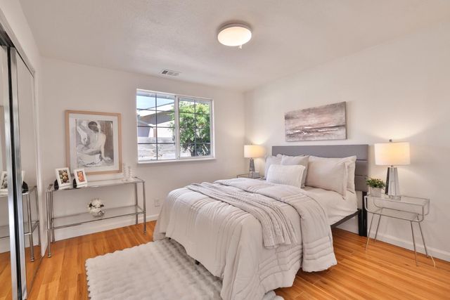 434 Hibiscus Court, East Palo Alto, CA 94303