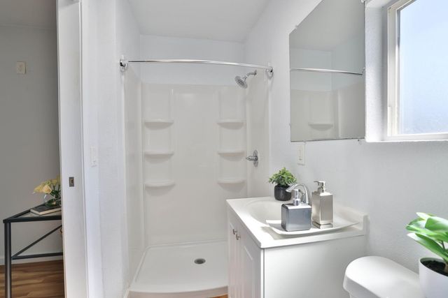 434 Hibiscus Court, East Palo Alto, CA 94303