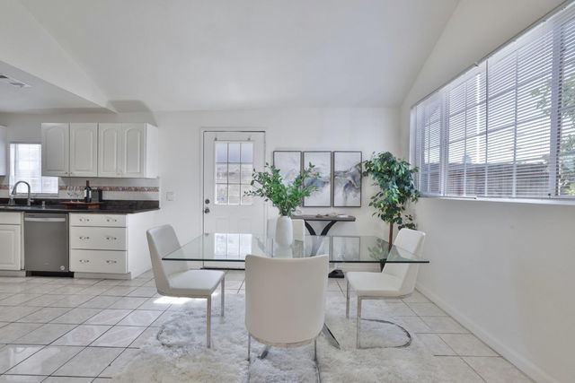 434 Hibiscus Court, East Palo Alto, CA 94303