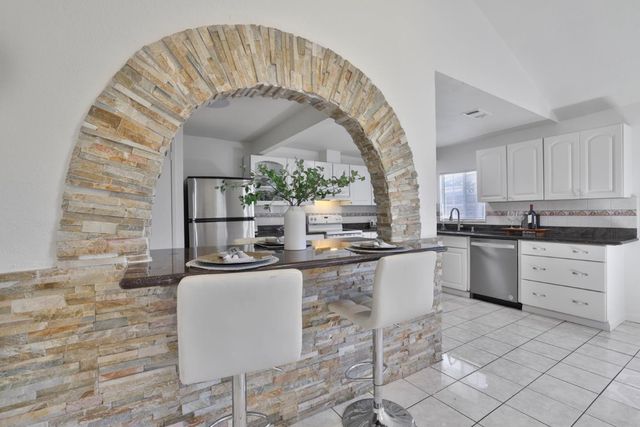 434 Hibiscus Court, East Palo Alto, CA 94303