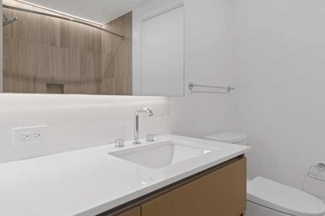313 W 17th ST 2106, Austin, TX 78701