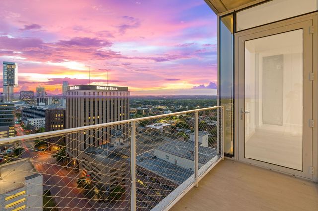 313 W 17th ST 2106, Austin, TX 78701
