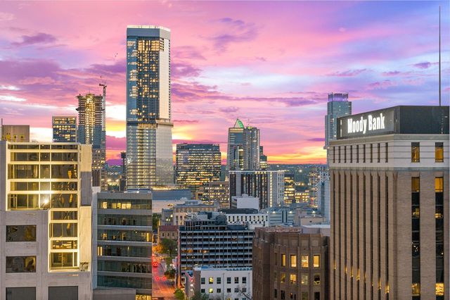 313 W 17th ST 2106, Austin, TX 78701