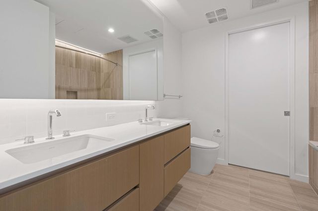 313 W 17th ST 2106, Austin, TX 78701