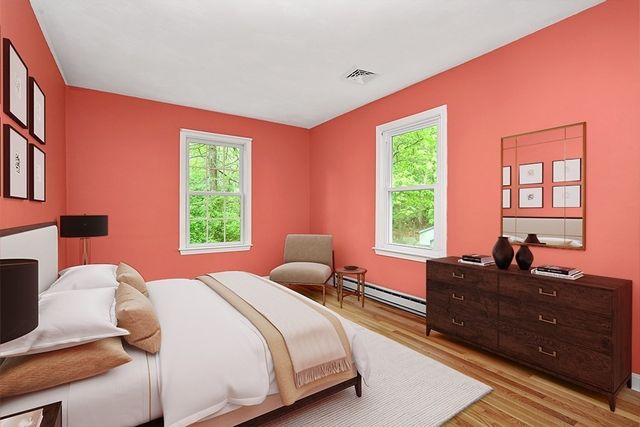 72 Westfield Dr, North Attleboro, MA 02760