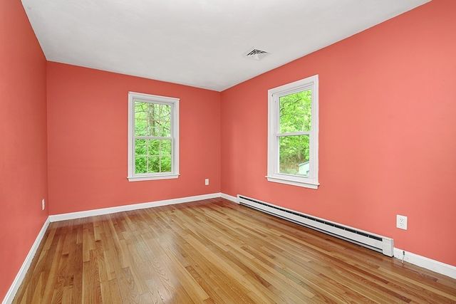 72 Westfield Dr, North Attleboro, MA 02760