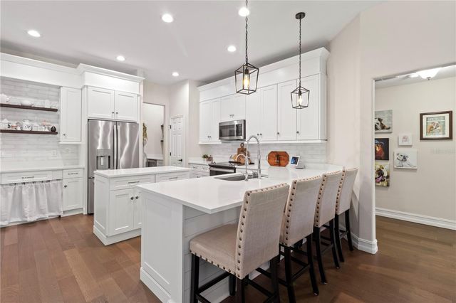 11208 LEDGEMENT LANE, Windermere, FL 34786