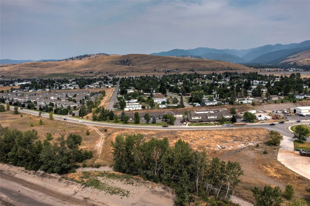 401 Expressway, Missoula, MT 59808 photo 15