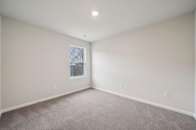 128 MEADOW RIDGE WAY, Staunton, VA 24401