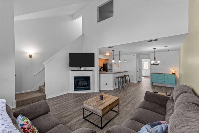 891 Old Clubhouse RD, Virginia Beach, VA 23453