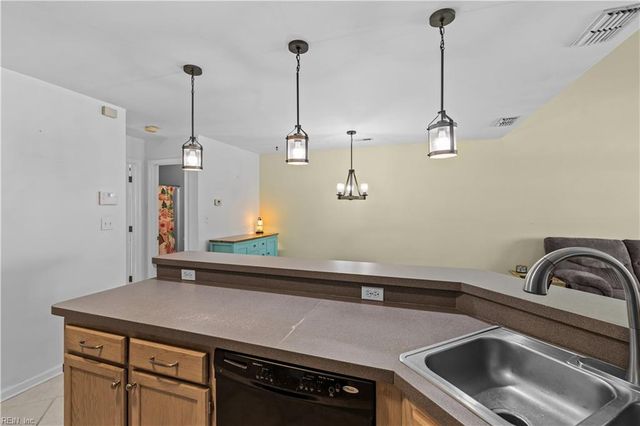 891 Old Clubhouse RD, Virginia Beach, VA 23453