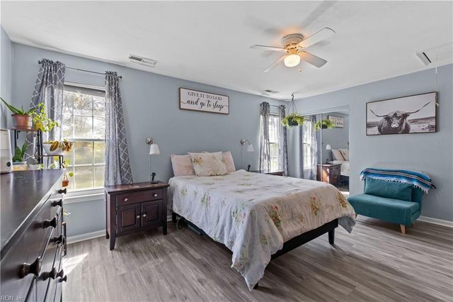 891 Old Clubhouse RD, Virginia Beach, VA 23453