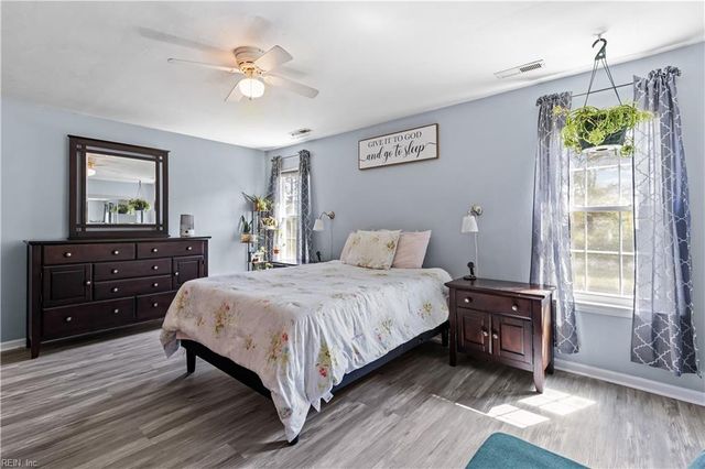 891 Old Clubhouse RD, Virginia Beach, VA 23453