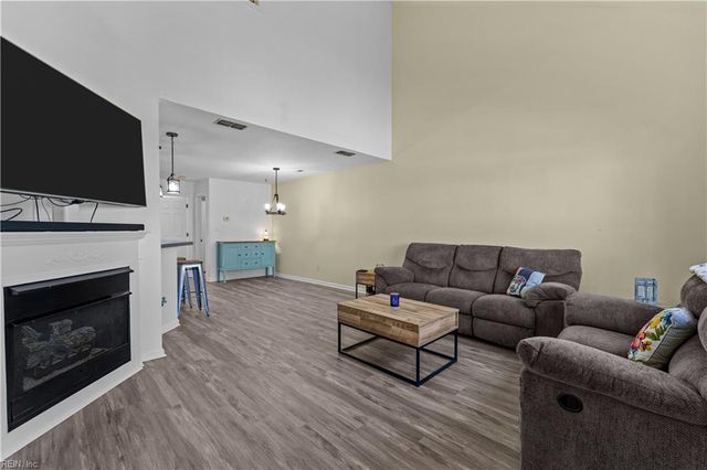 891 Old Clubhouse RD, Virginia Beach, VA 23453