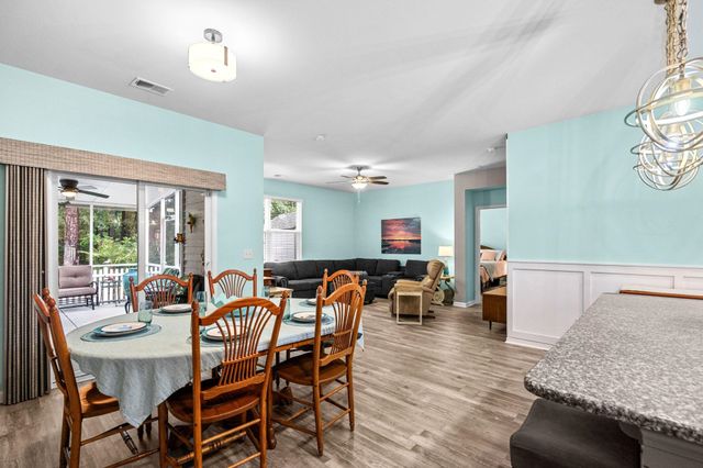 23 Parkglen Dr., Pawleys Island, SC 29585