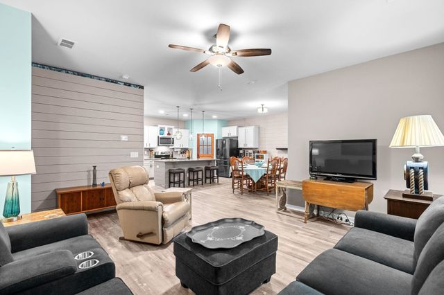 23 Parkglen Dr., Pawleys Island, SC 29585