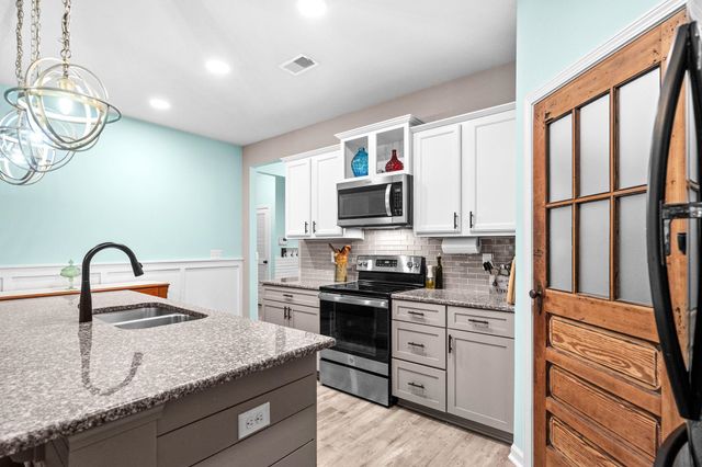 23 Parkglen Dr., Pawleys Island, SC 29585