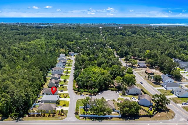 23 Parkglen Dr., Pawleys Island, SC 29585