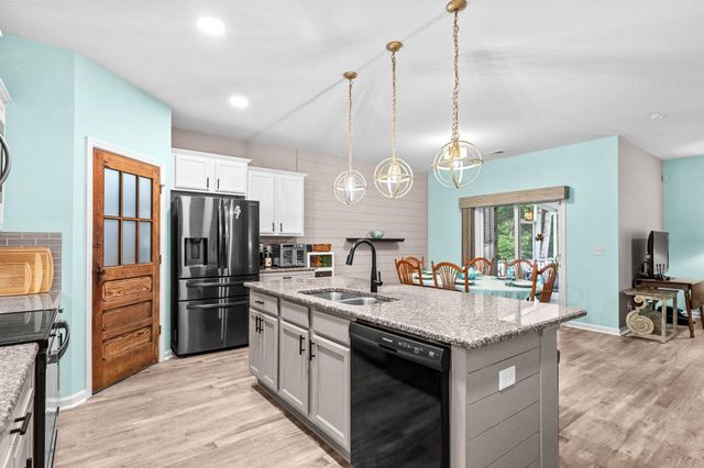 23 Parkglen Dr., Pawleys Island, SC 29585