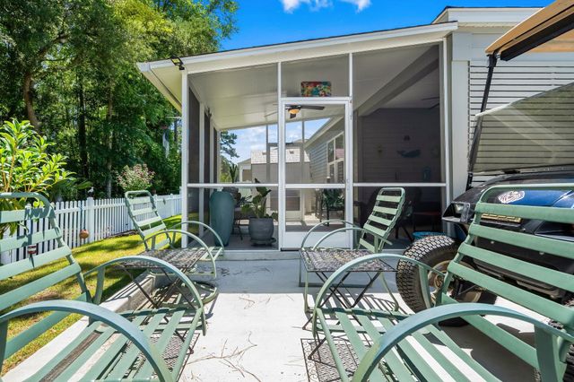 23 Parkglen Dr., Pawleys Island, SC 29585