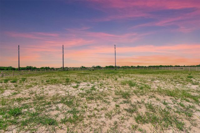 5021 Bluebell Way, Waller, TX 77484