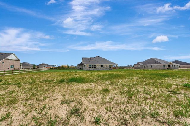 5021 Bluebell Way, Waller, TX 77484