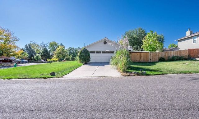 563 Rio Oso Lane, Grand Junction, CO 81507