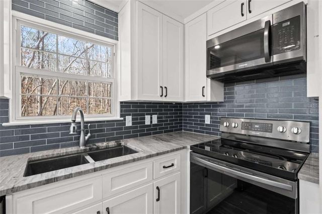 6524 Medlock Road, Gainesville, GA 30506