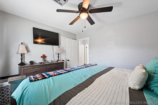 109 E 149th Street, Glenpool, OK 74033