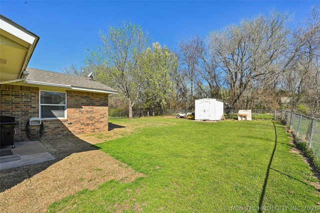 109 E 149th Street, Glenpool, OK 74033