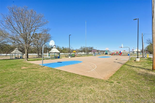 109 E 149th Street, Glenpool, OK 74033