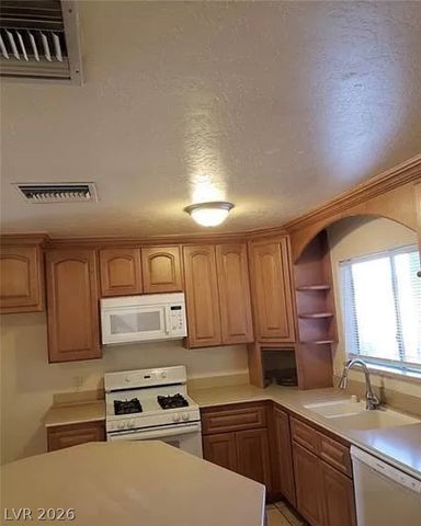 7990 Firethorn, Las Vegas, NV 89123