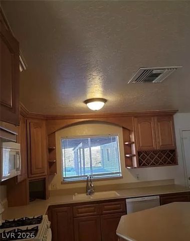 7990 Firethorn, Las Vegas, NV 89123