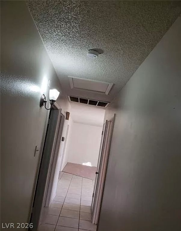 Image 12 of property listing at 7990 Firethorn, Las Vegas, NV 89123