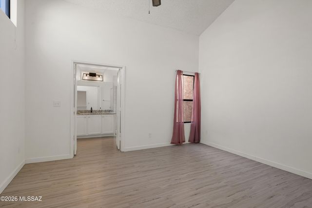 1432 W Calle Gallego, Tucson, AZ 85745