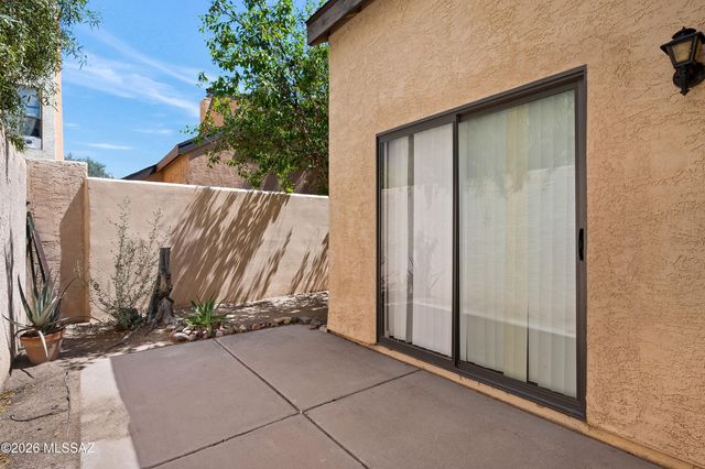 1432 W Calle Gallego, Tucson, AZ 85745