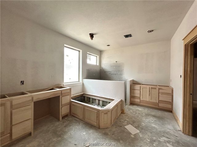 4739 Coral River Rd Road, College Station, TX 77845