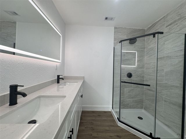 1203 W 6th Street, Freeport, TX 77541