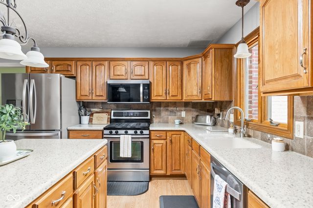 14 Trotters Run, Brownsburg, IN 46112