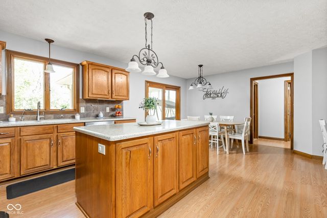 14 Trotters Run, Brownsburg, IN 46112