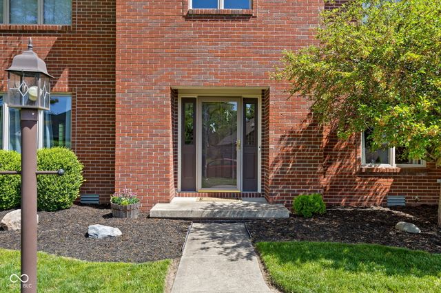 14 Trotters Run, Brownsburg, IN 46112