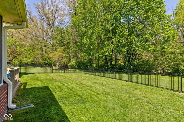 14 Trotters Run, Brownsburg, IN 46112