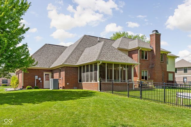 14 Trotters Run, Brownsburg, IN 46112