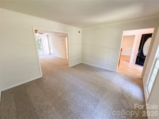 118 Withershinn Drive, Charlotte, NC 28262
