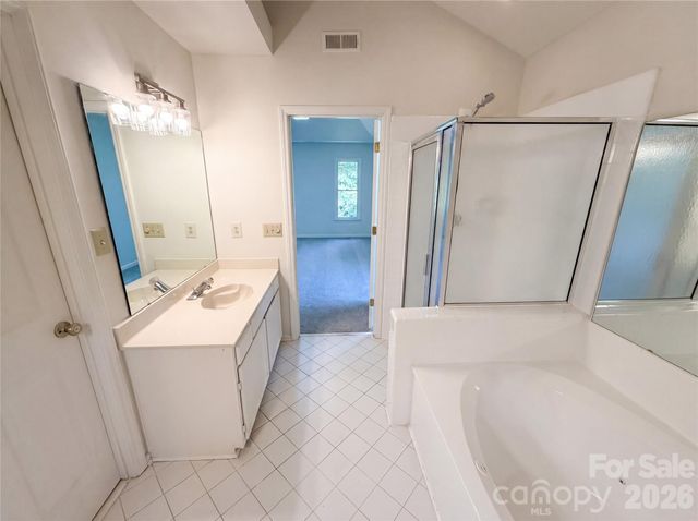 118 Withershinn Drive, Charlotte, NC 28262